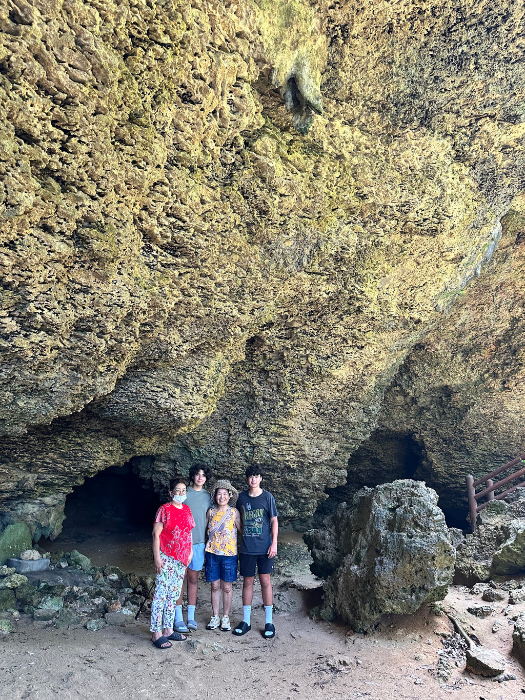 Full Day Tour Guide of Iejima
